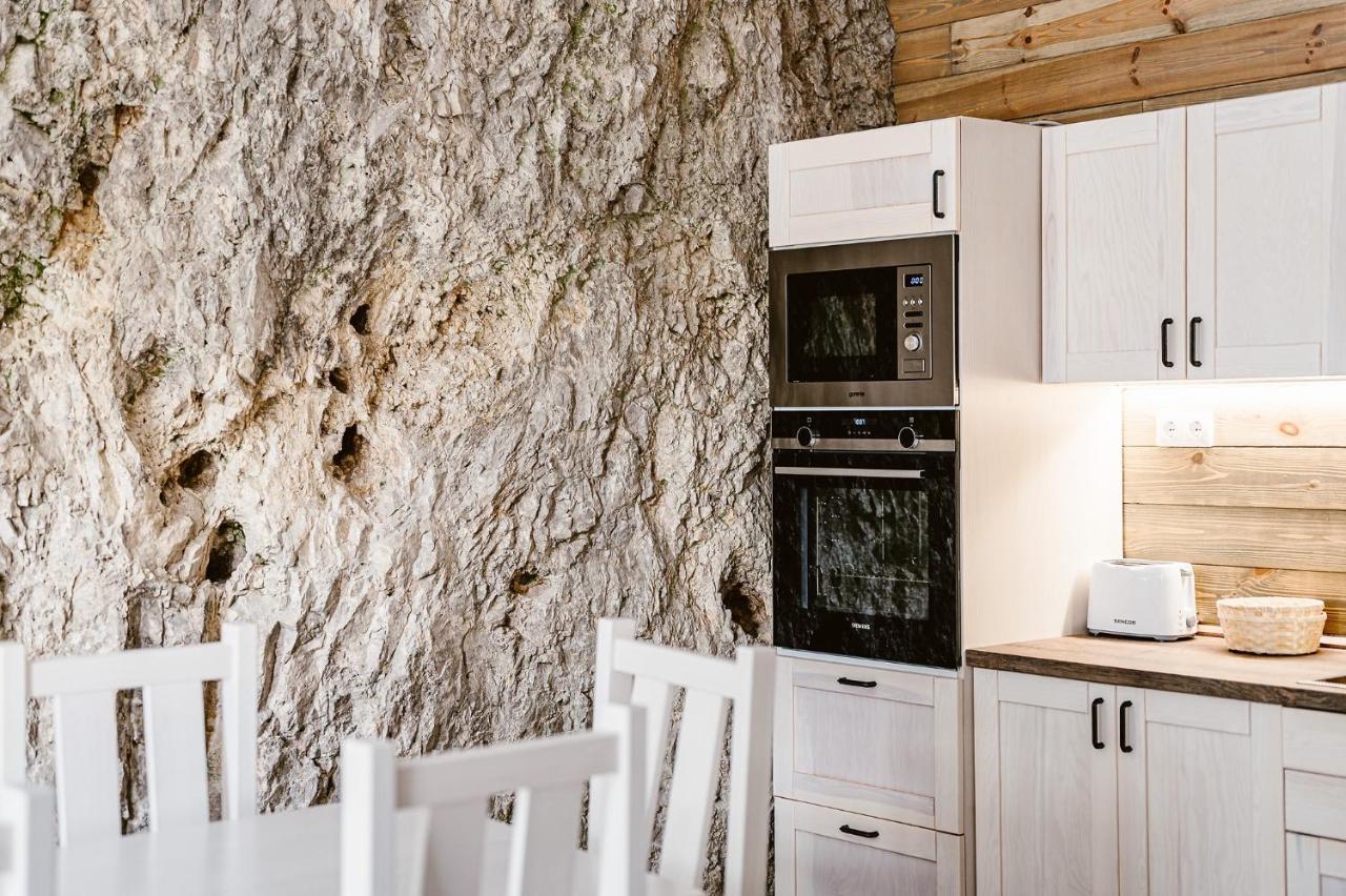 Sziklavendeghaz Aparthotel Veszprem Bagian luar foto